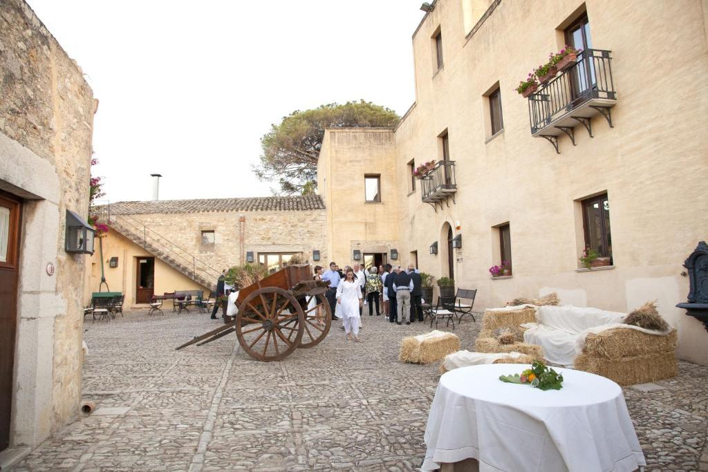 Agriturismo Baglio Fontana Buseto Palizzolo Bagian luar foto